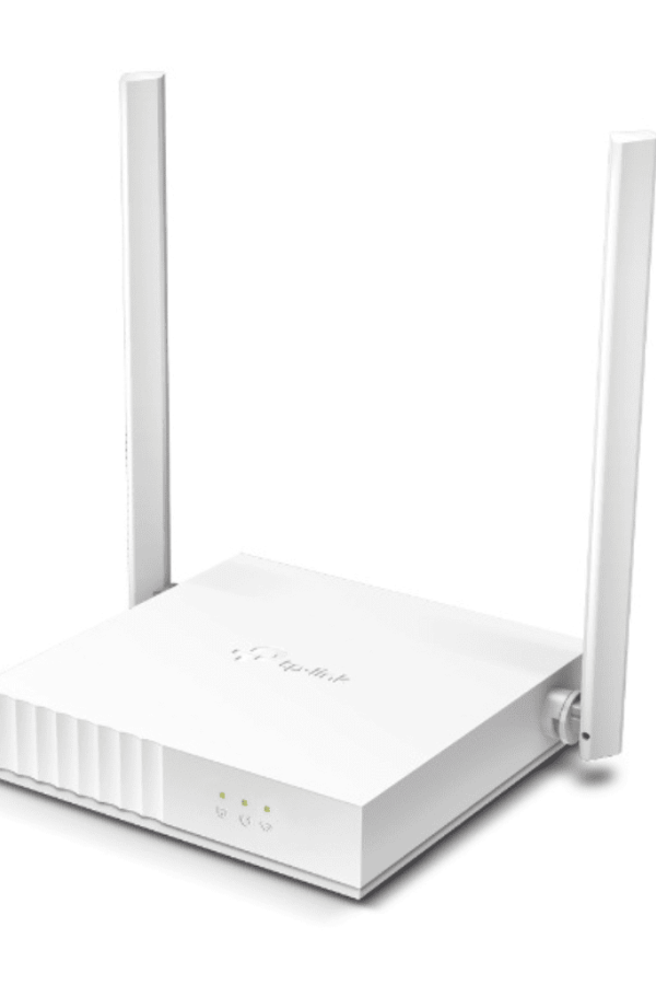 TP-LINK TL-WR820N - Router inalámbrico WISP de 2.4 GHz de 300 Mbps con 2 antenas externas omnidireccionales de 5 dBi, 2 puertos LAN 10/100 Mbps y 1 puerto WAN 10/100 Mbps.
